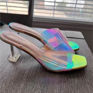 Chase + Chloe iridescent low heel